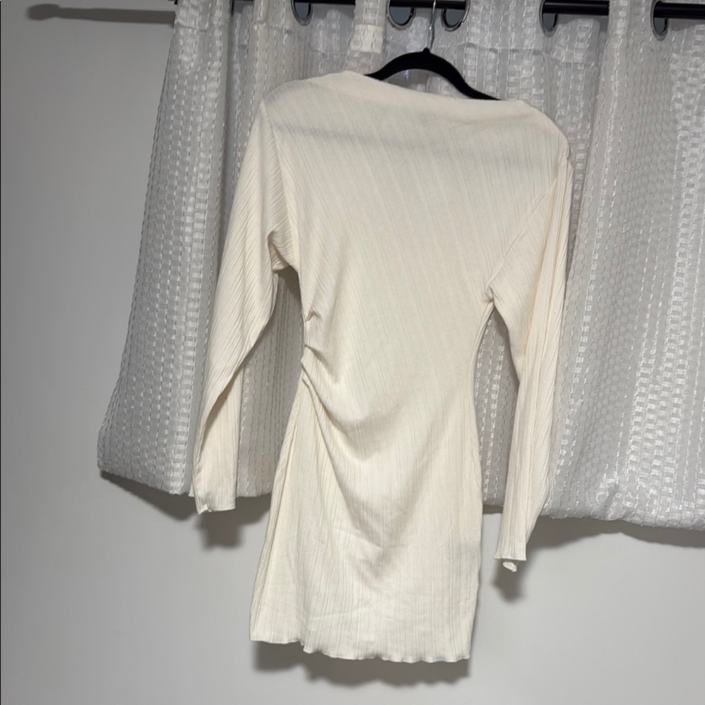 H&M Cream Long Sleeve Dress